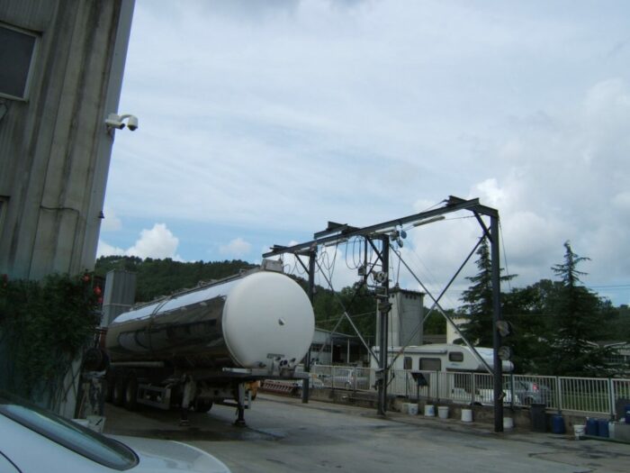 Road Tanker Wash Bay (11)